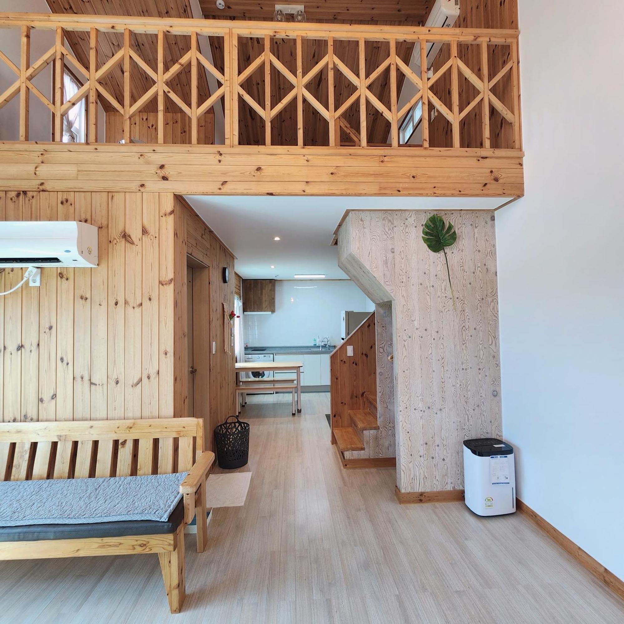 Jeju 542 Pension Seogwipo Exterior foto