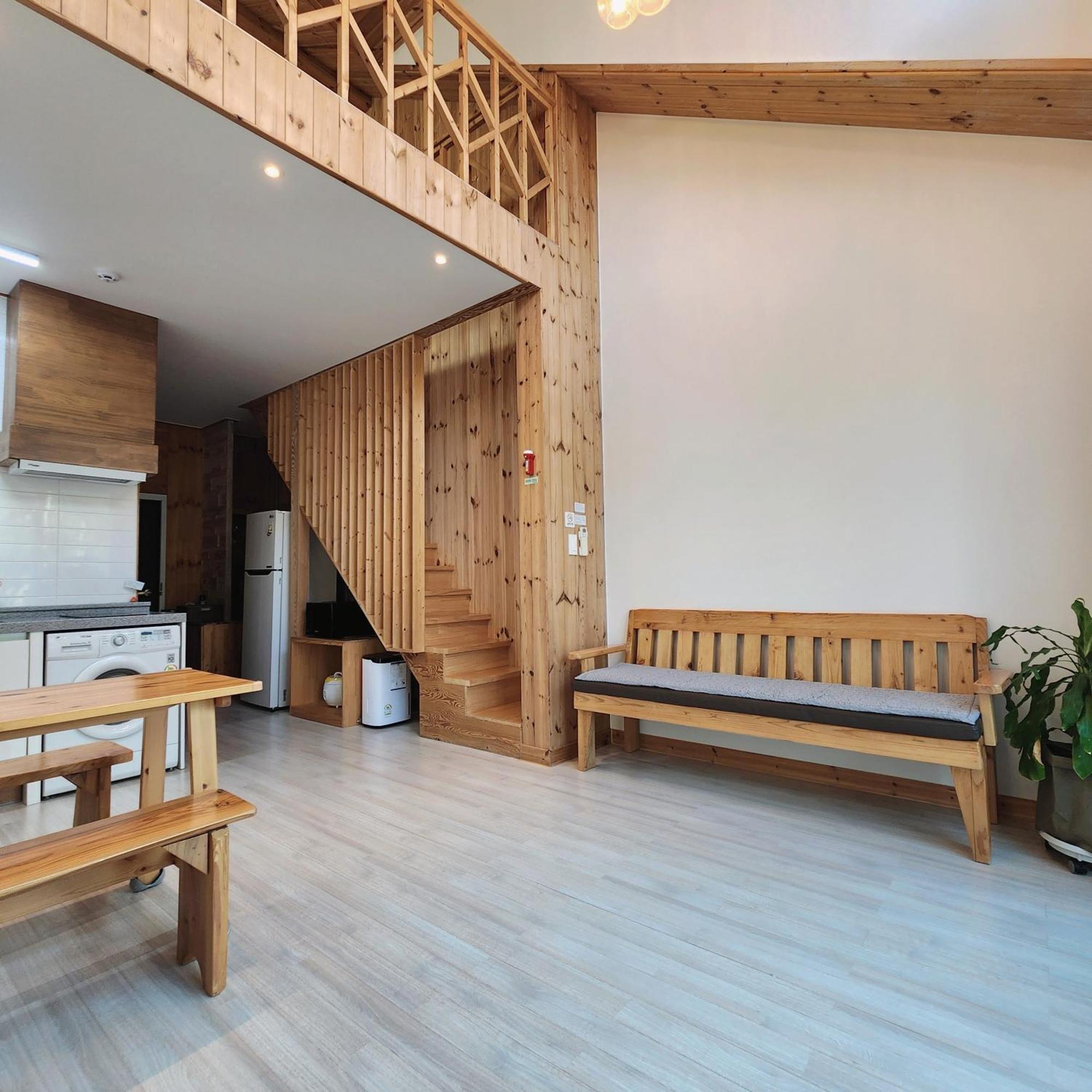 Jeju 542 Pension Seogwipo Exterior foto